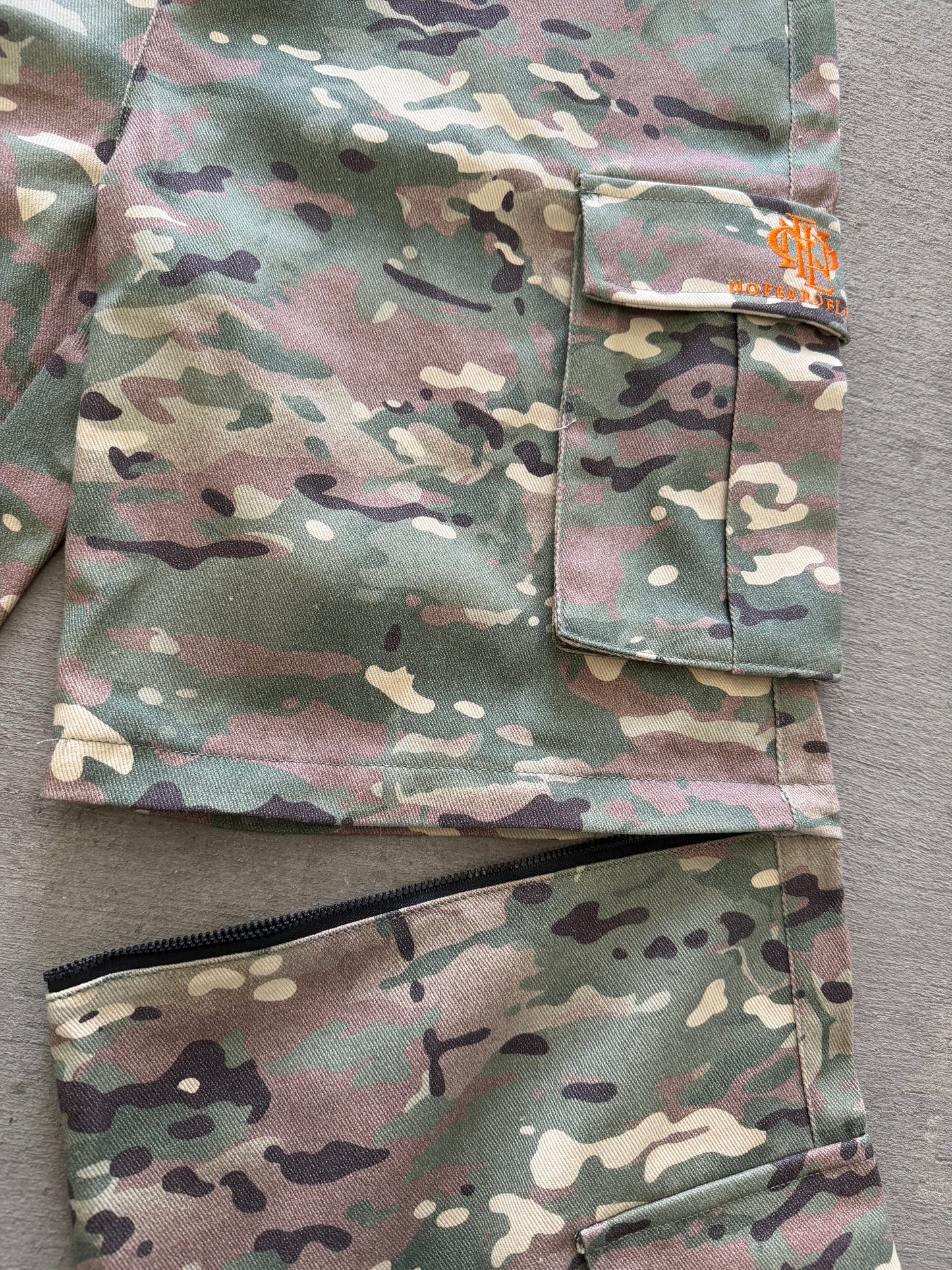 Escape Convertible Cargos
